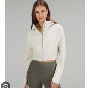 Lululemon Scuba Full Zip Cropped Hoodie in Bone